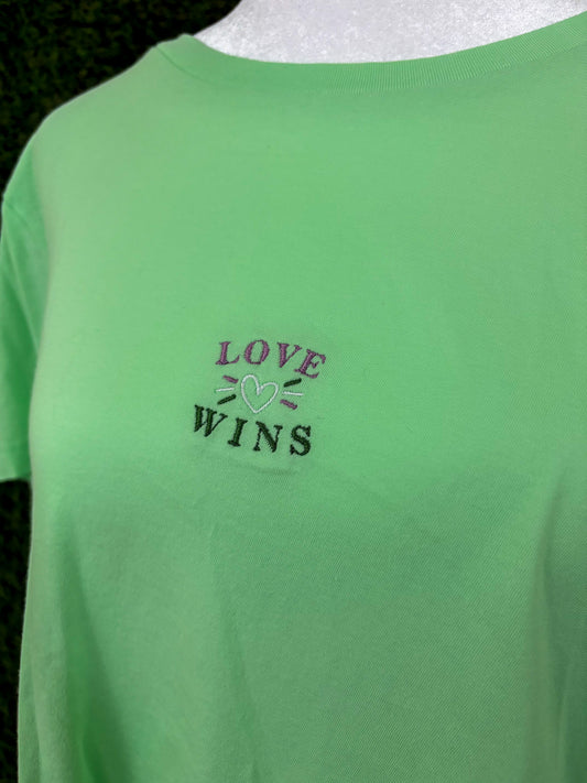 Love Wins Green Cropped Tee XL
