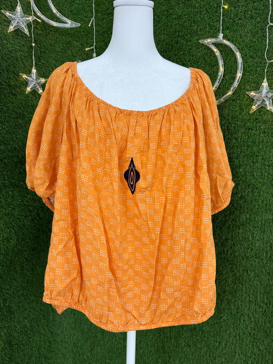 Vulva Cropped Cinched Bottom Top 4XL