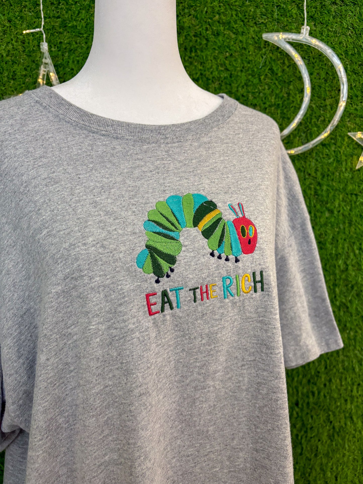 Eat the Rich Caterpillar Grey T-Shirt XL