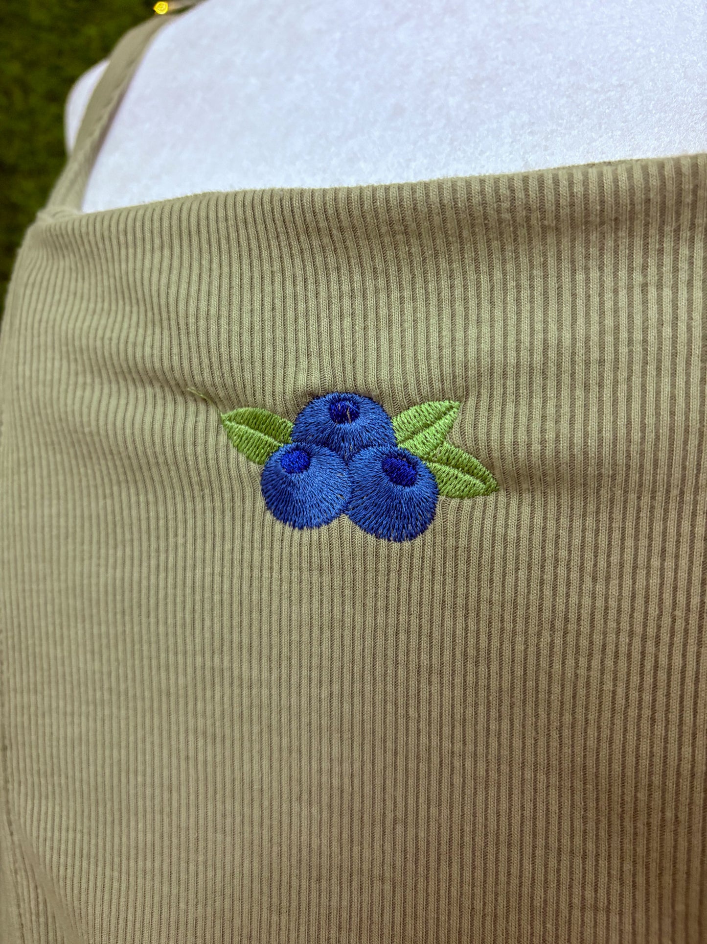 Blueberry Green Tank Top XL