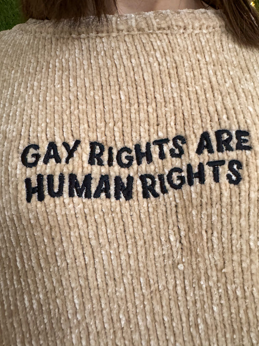 Human Rights Wavy Bottom Cropped Sweater M