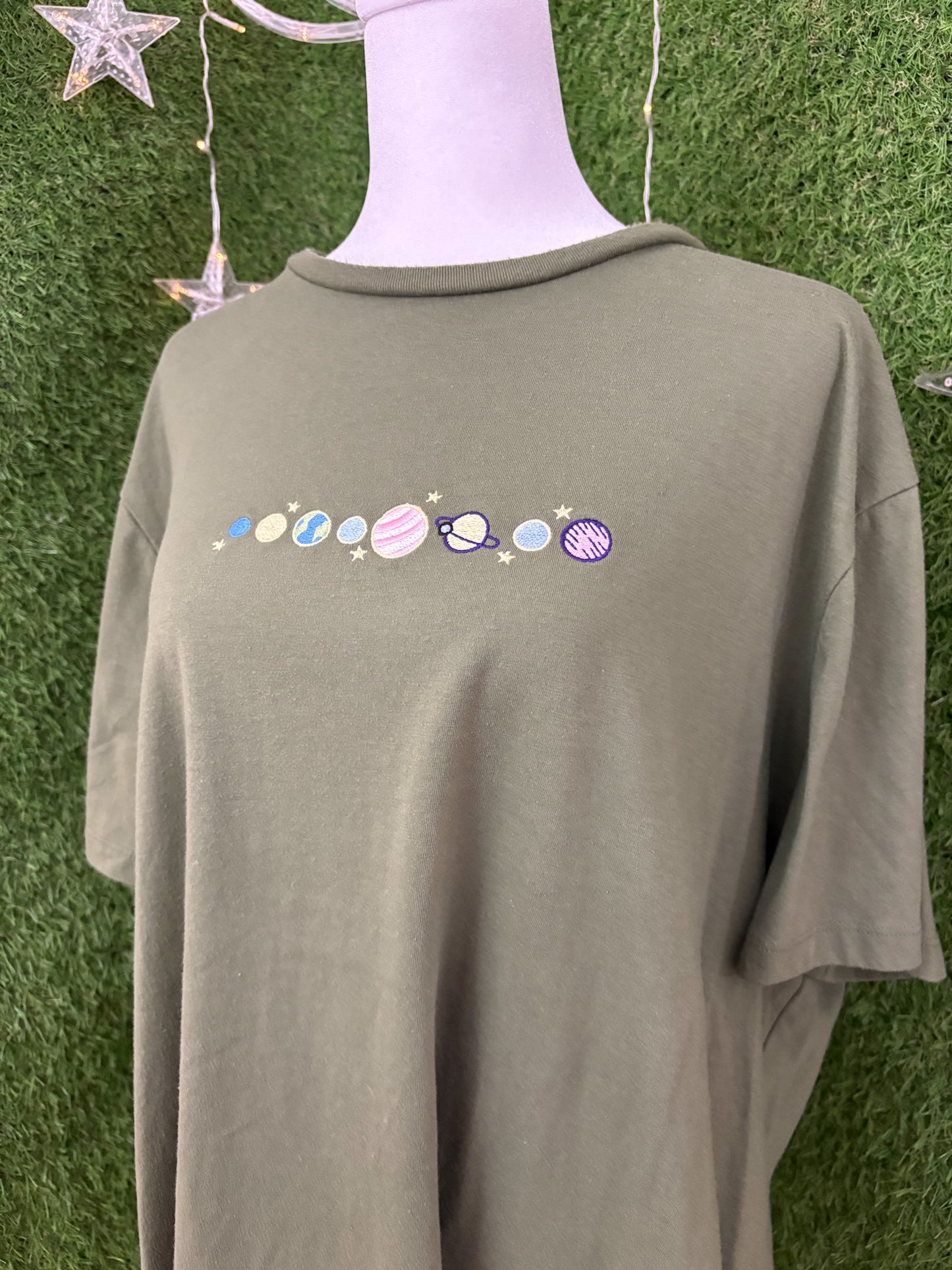 Planets Green T-Shirt XL