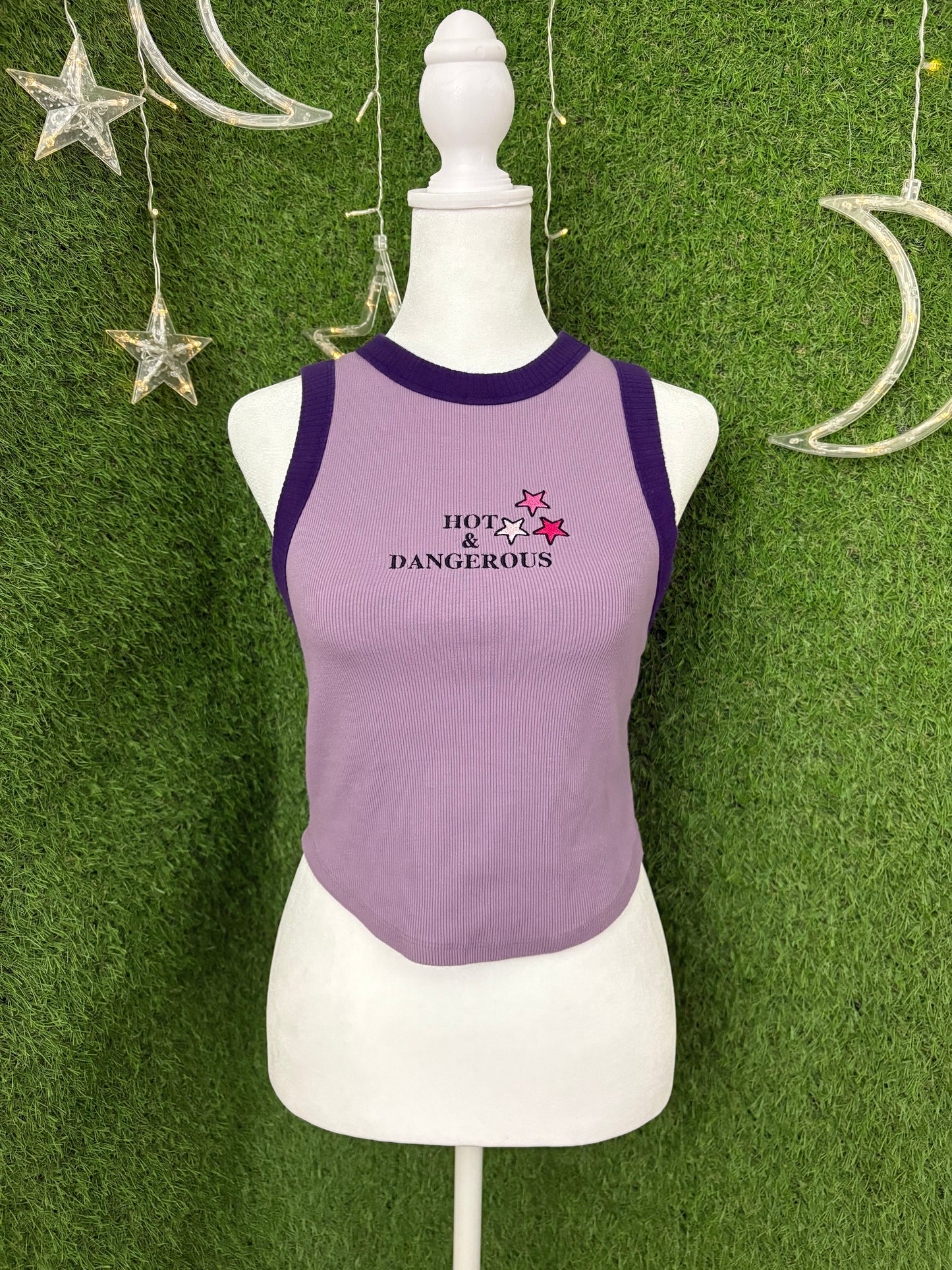Hot & Dangerous Purple Tank Top M