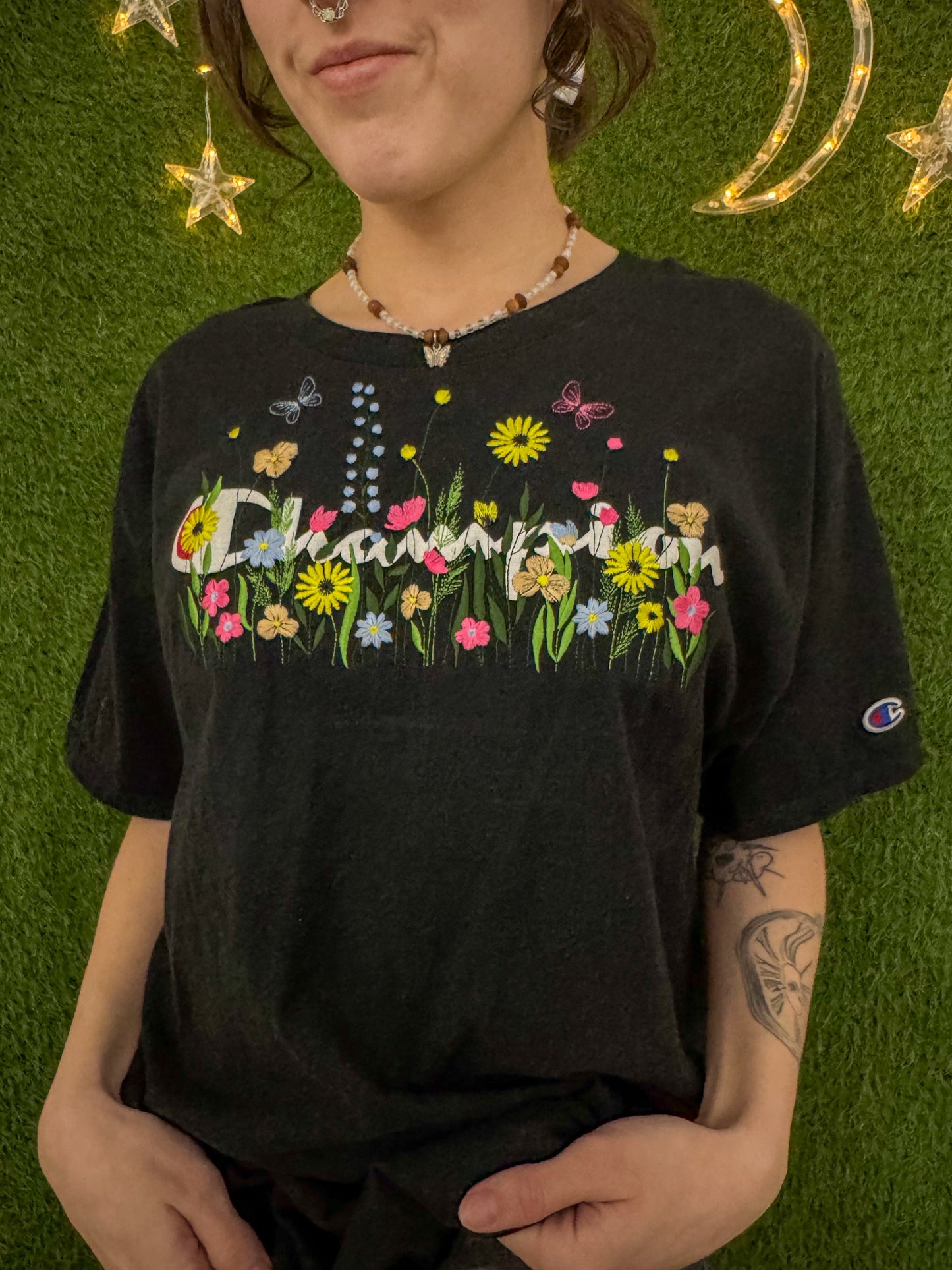 Floral Champion T-Shirt L
