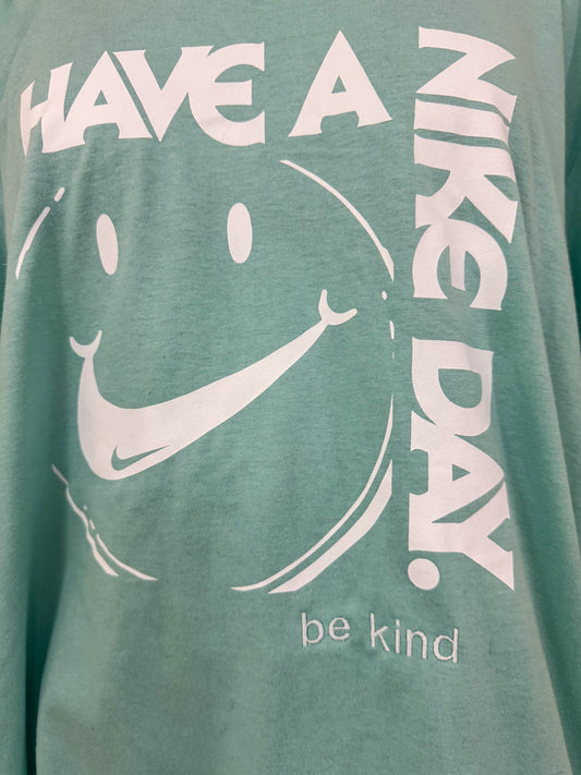Be Kind Aque Nike T-Shirt 3XL