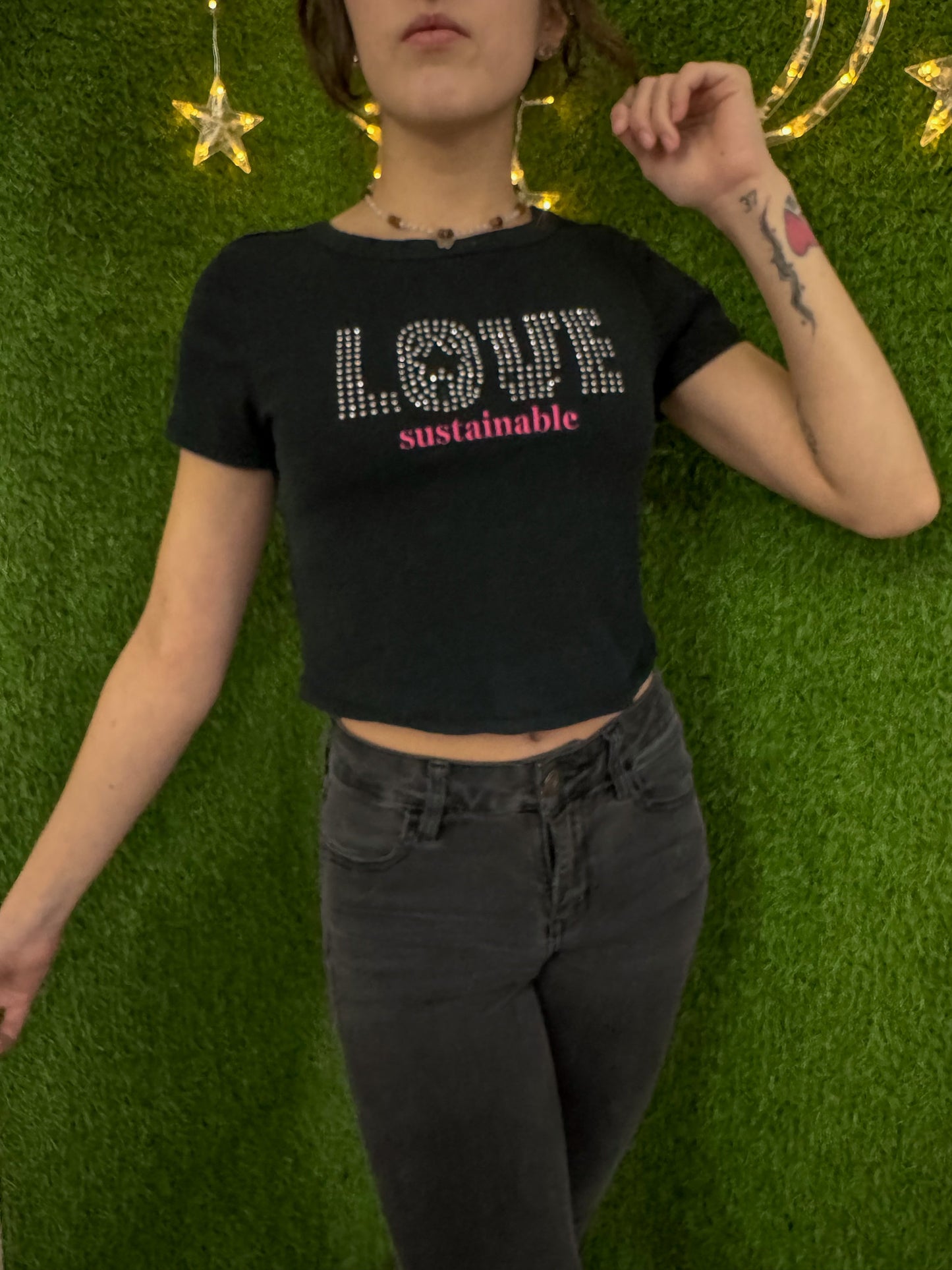 Sustainable Love Black Baby Tee M