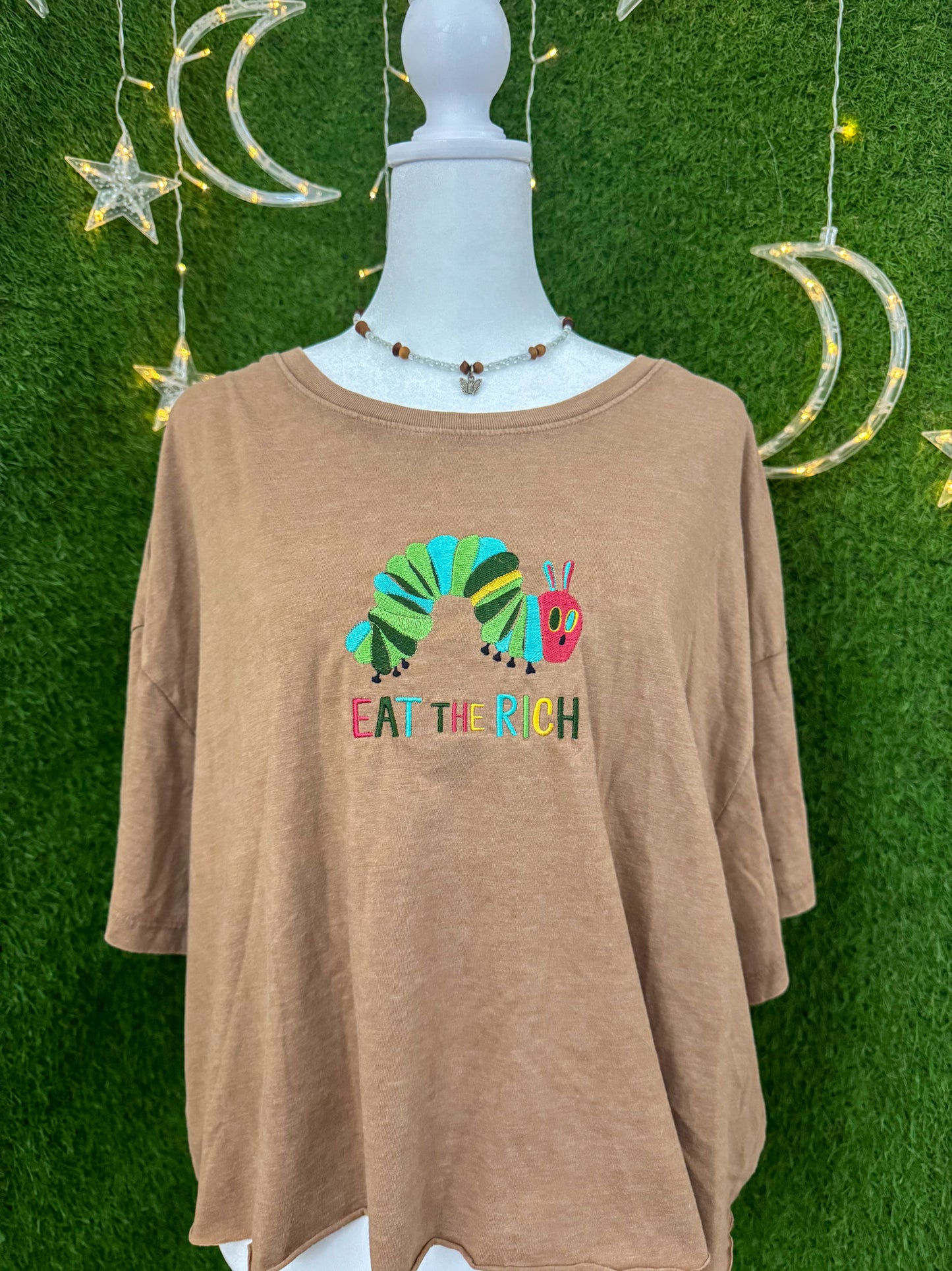 Eat The Rich Caterpillar Cropped T-Shirt 2XL