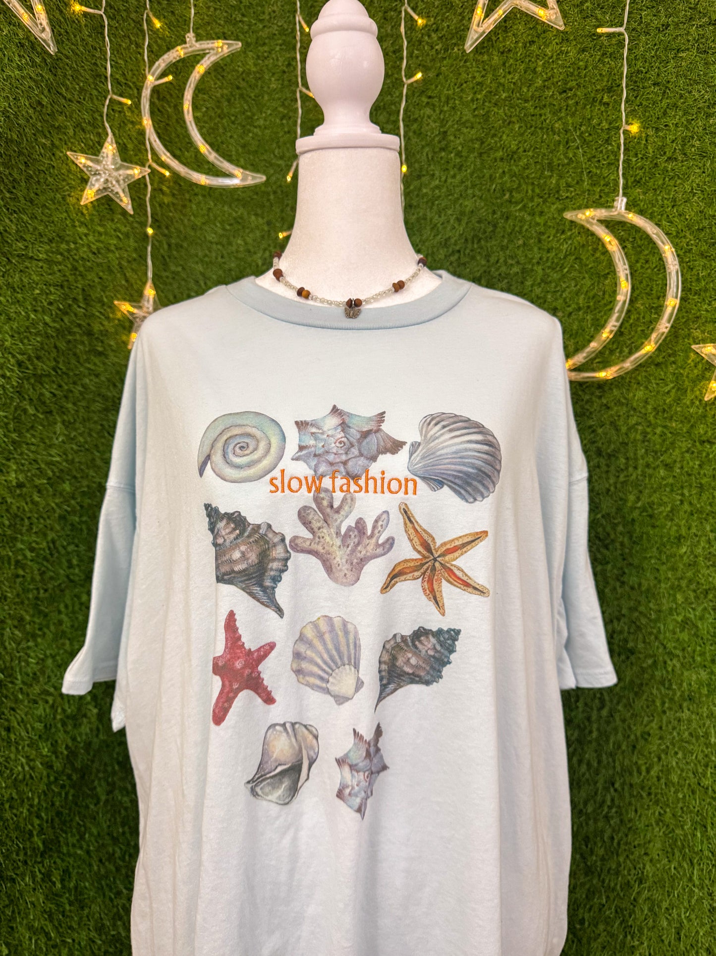 Slow Fashion Seashell T-Shirt XL