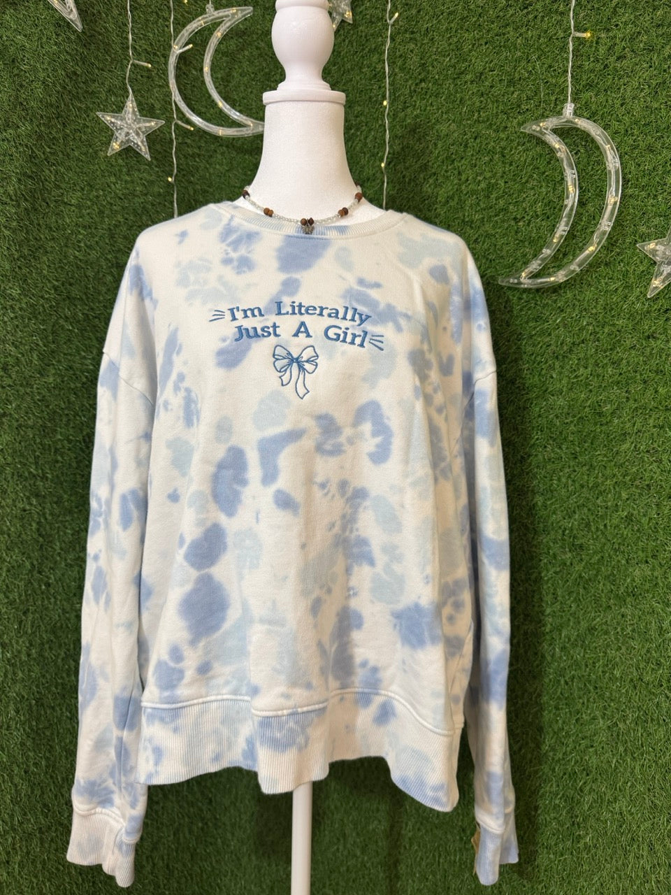 Literally Just a Girl Blue Tie Dye Cropped Crewneck XL