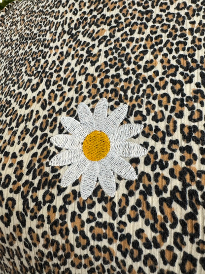 Daisy Cheetah Print Ribbed Tee XL