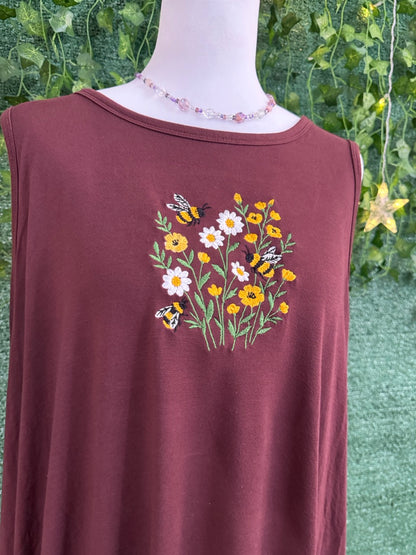 Bees & Flowers Maroon Tank Top 3XL