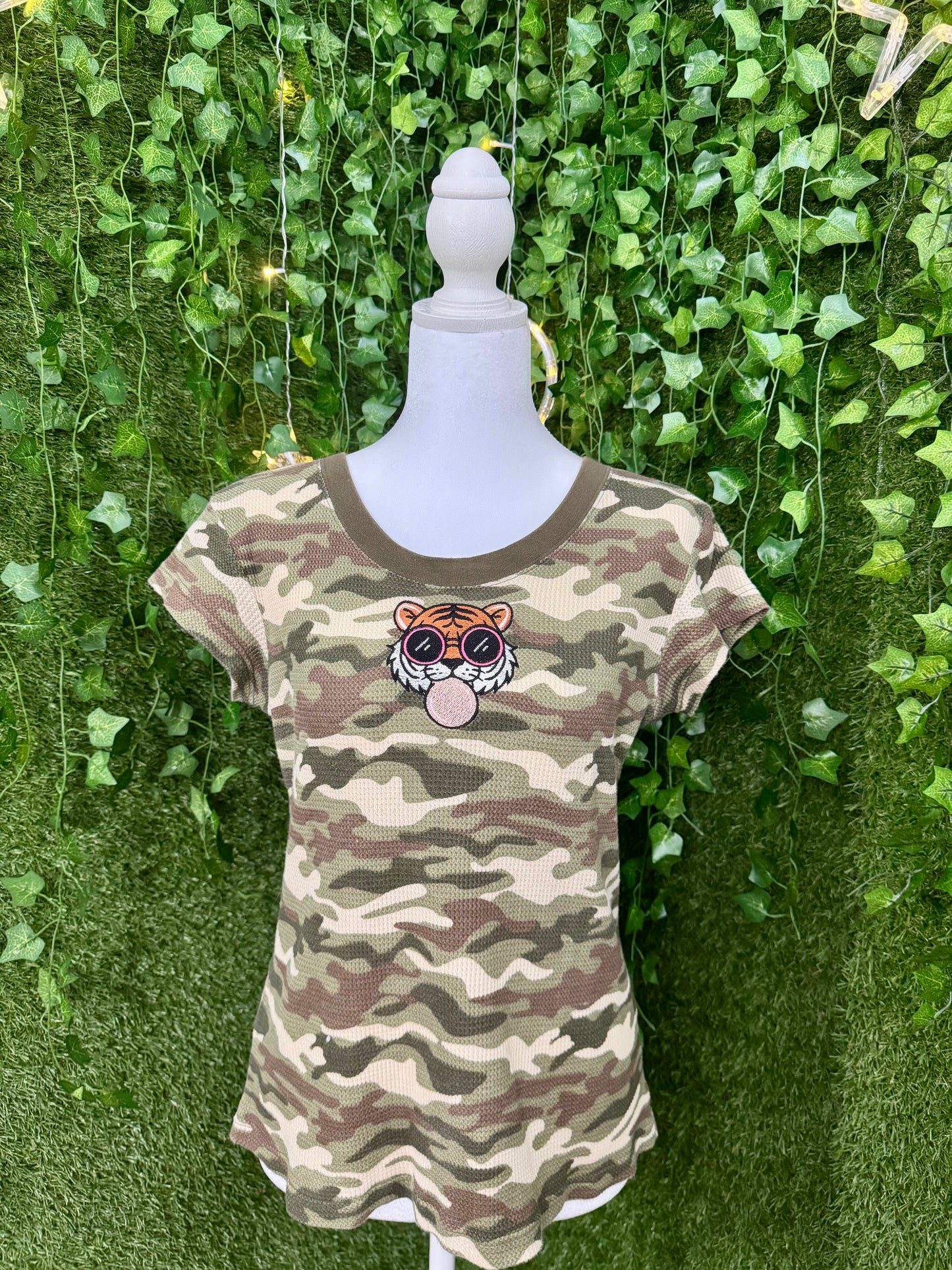 Inspired by Bobby Jack Camo Tee XL