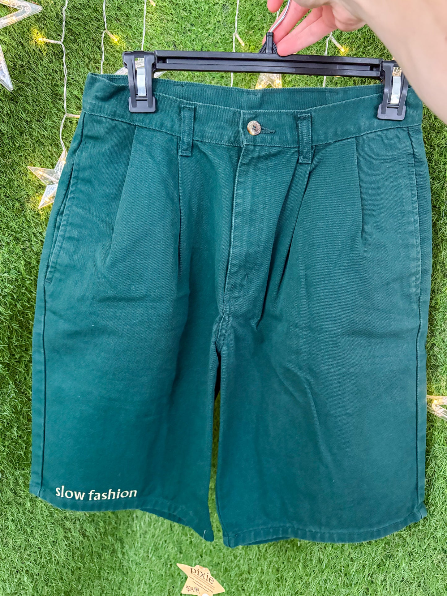 Slow Fashion Green Shorts S