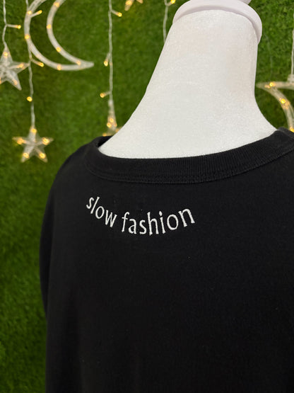Slow Fashion Black Crewneck L