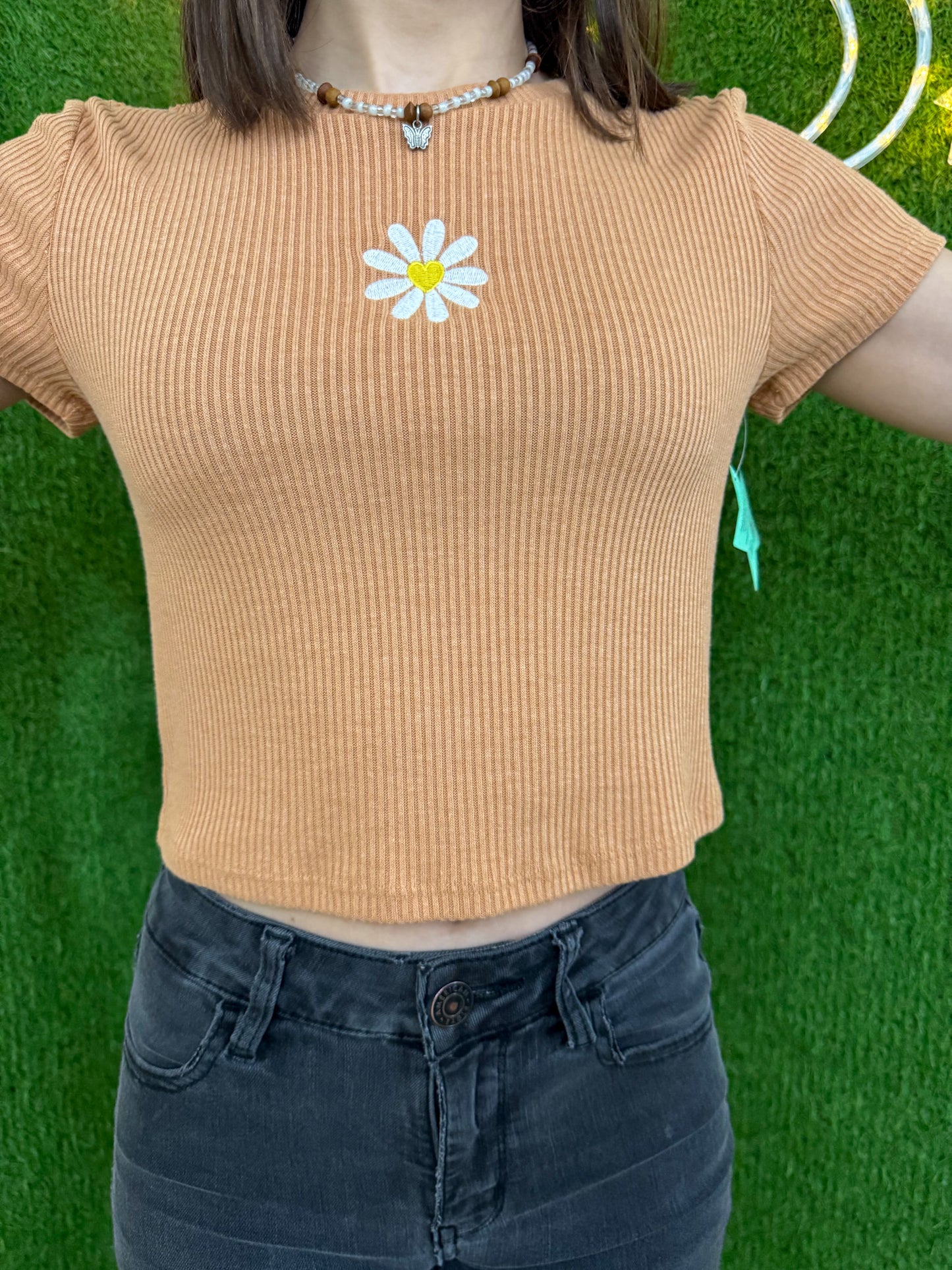 Daisy Ribbed Baby Tee M