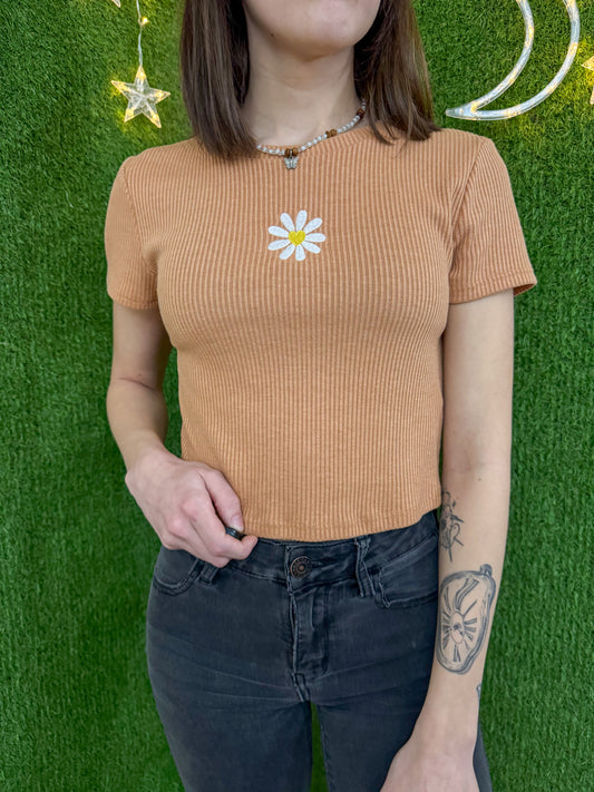 Daisy Ribbed Baby Tee M