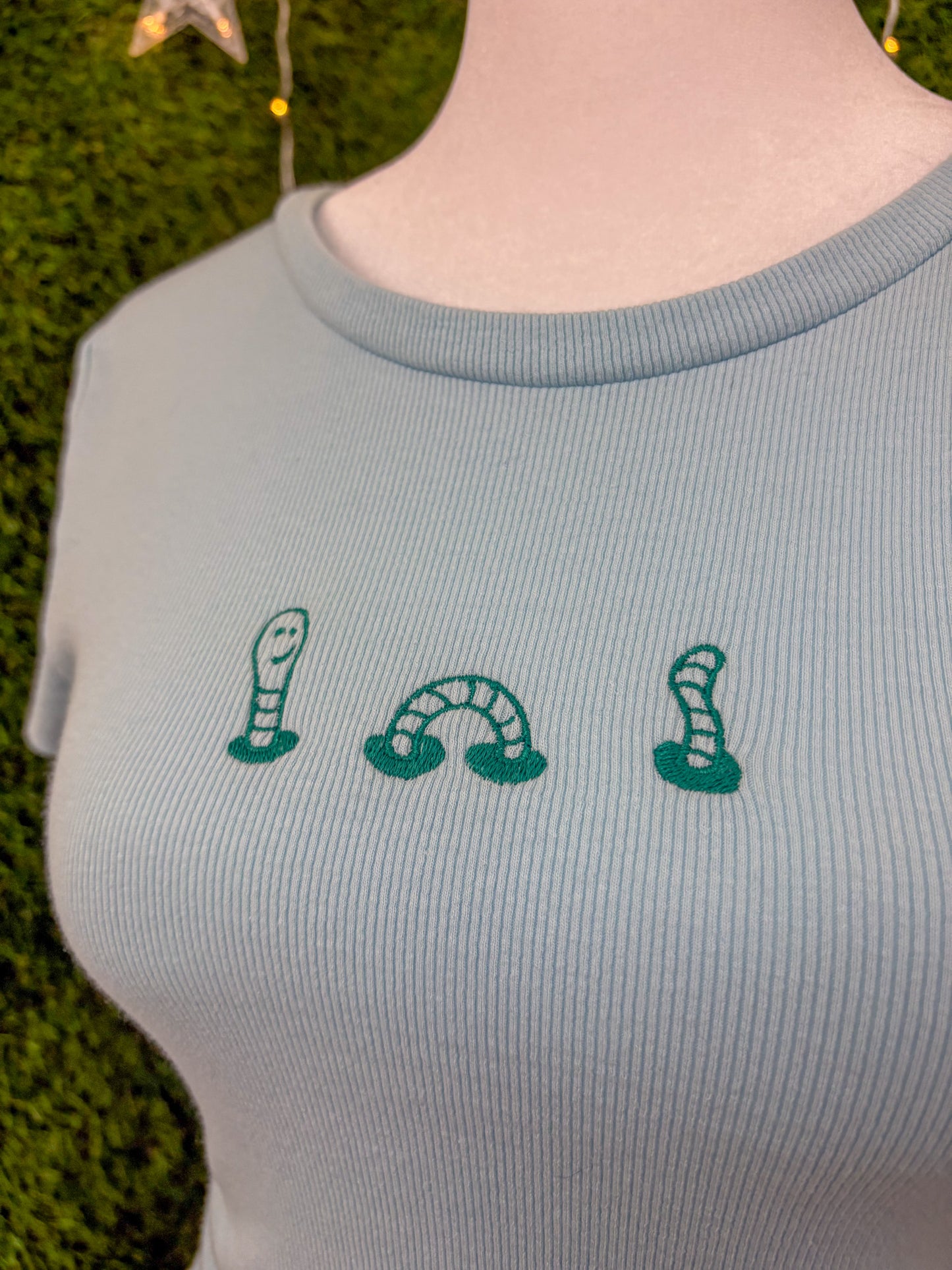 Wormy Blue Baby Tee M