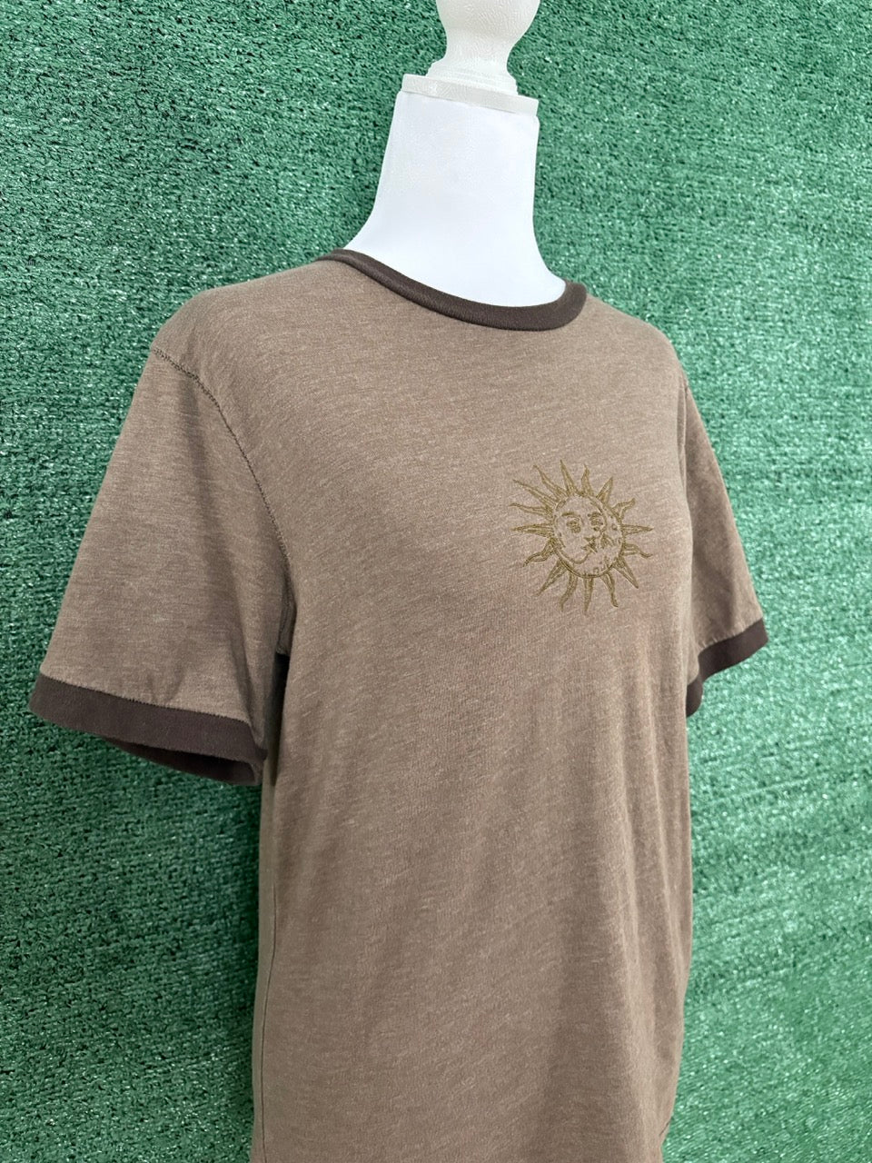 Sun & Moon Brown T-Shirt XL