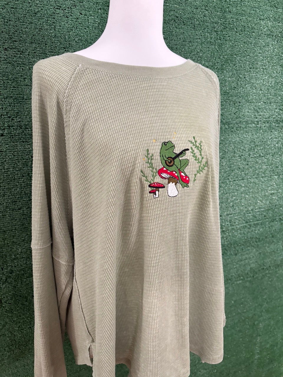 Green Thermal Banjo Frog Long Sleeve L