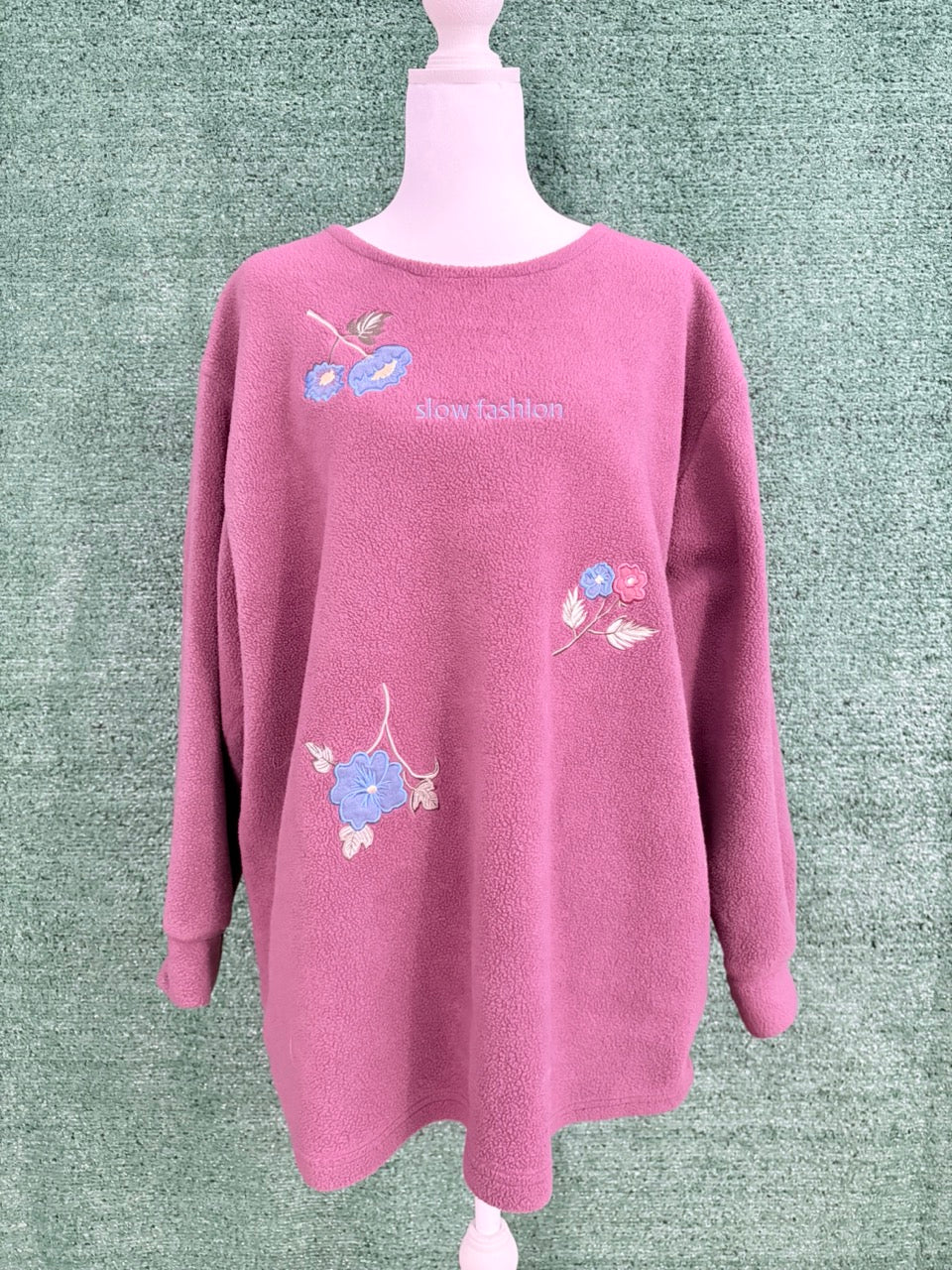 Slow Fashion Plum Fleece Crewneck L