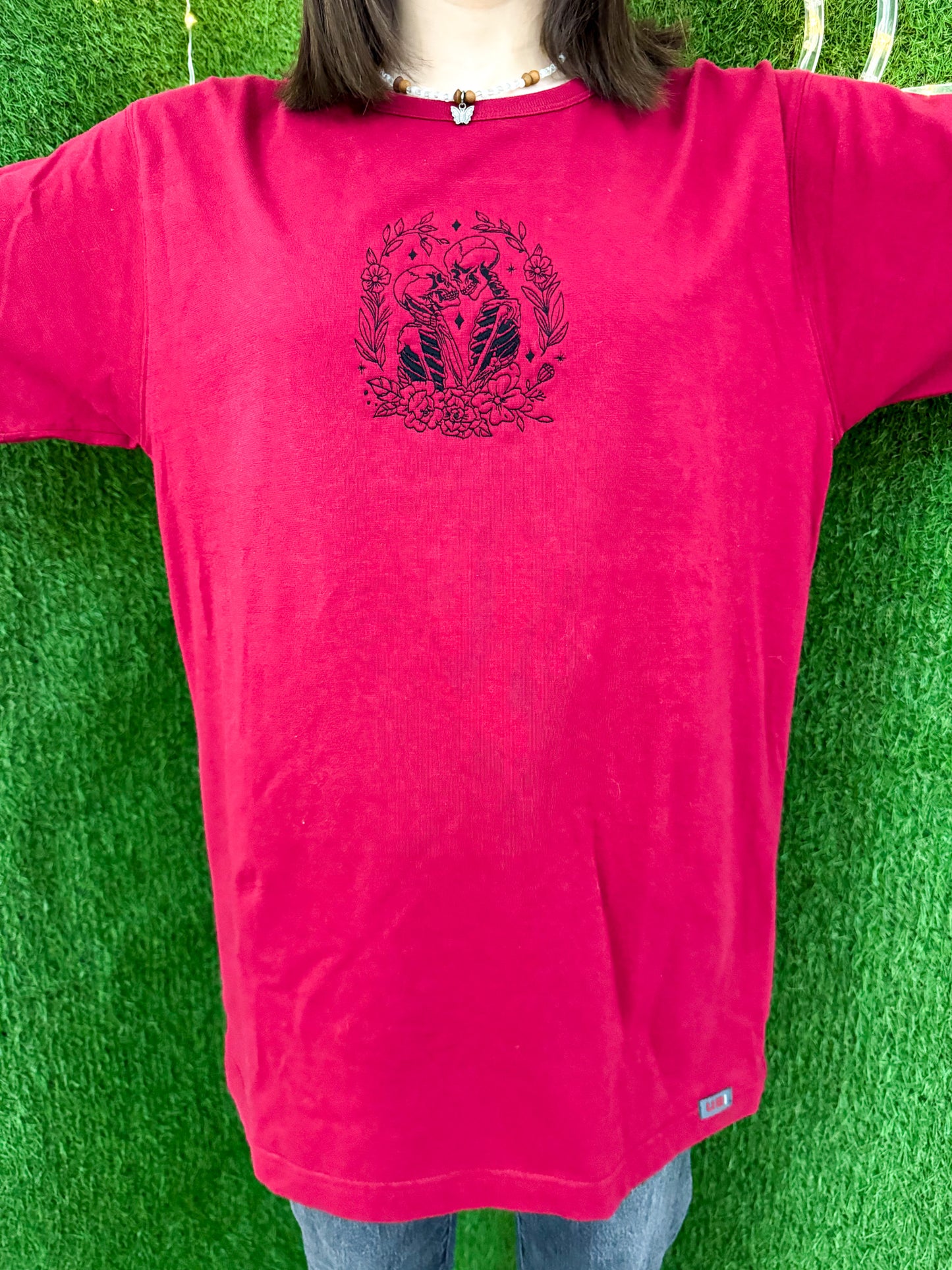 Infinite Love Red Tee L