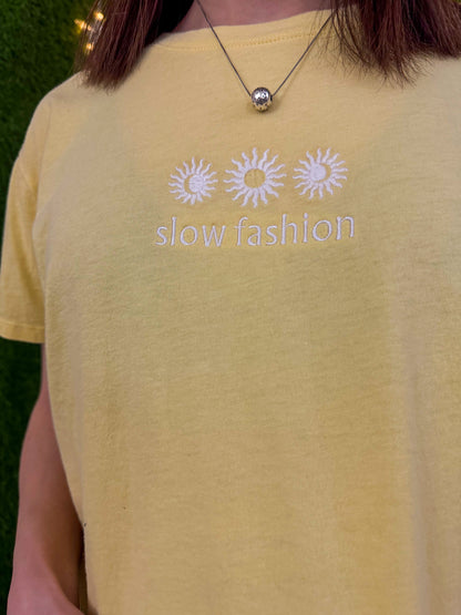 Slow Fashion Sun Cropped Yellow T-Shirt M