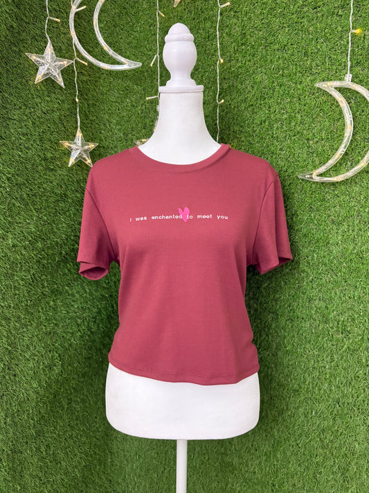 Enchanted Red/Brownish Cropped Tee L