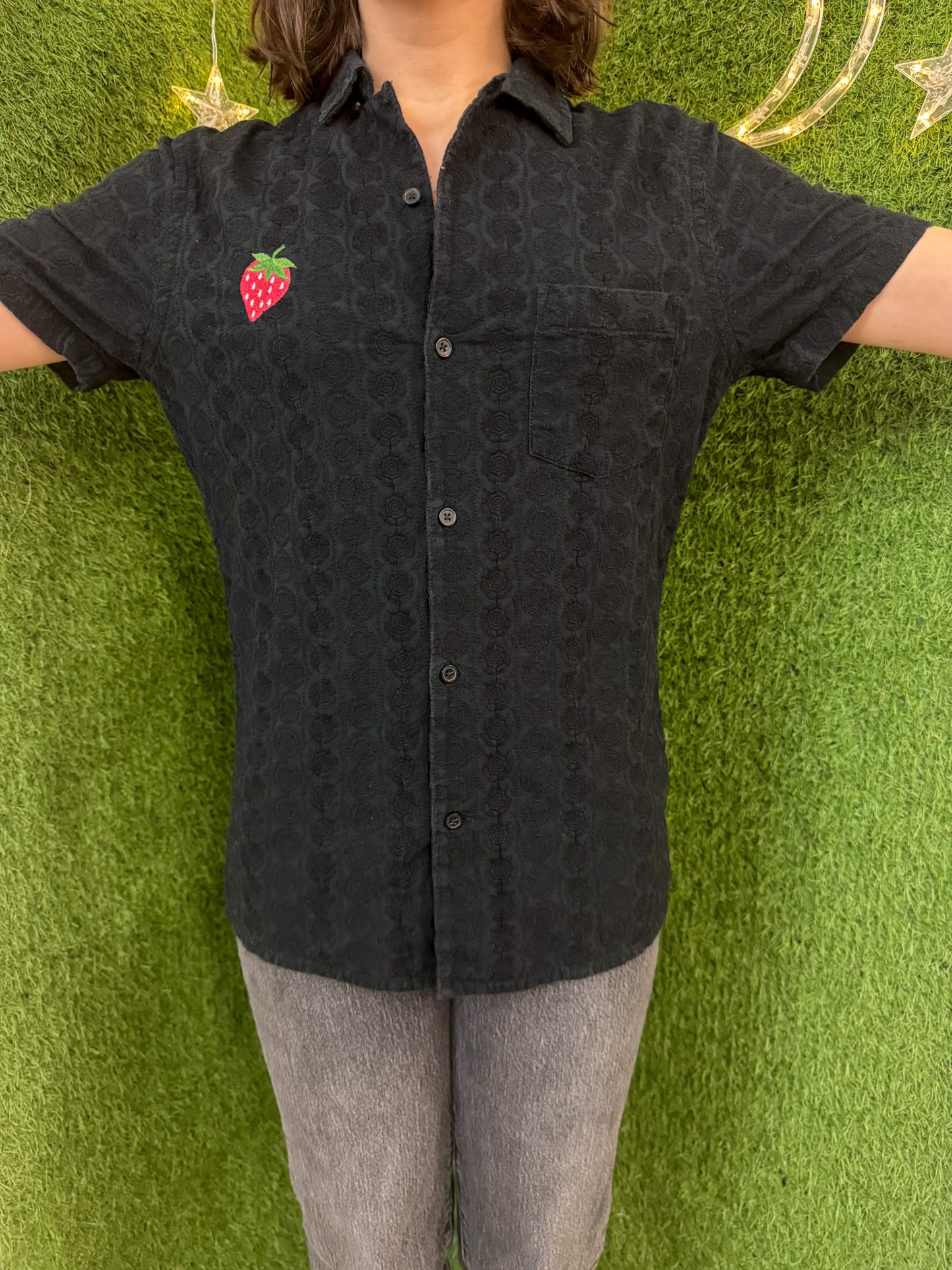 Strawberry Black Patterned Button-up XS