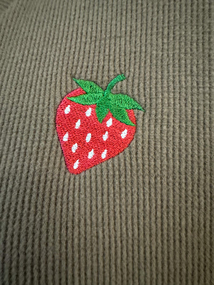 Strawberry V-neck Sweater XL