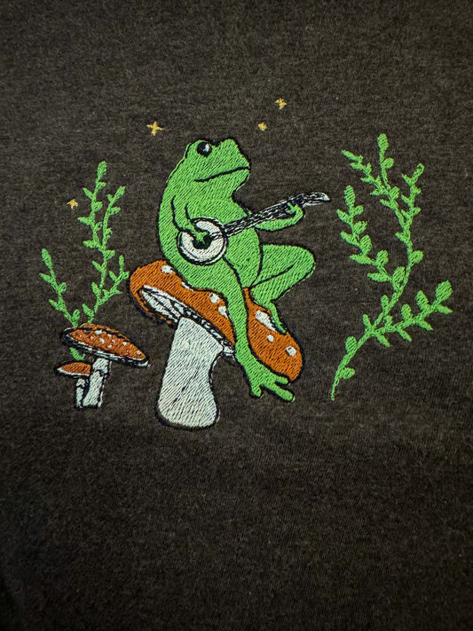 Banjo Frog Brown Long Sleeve M