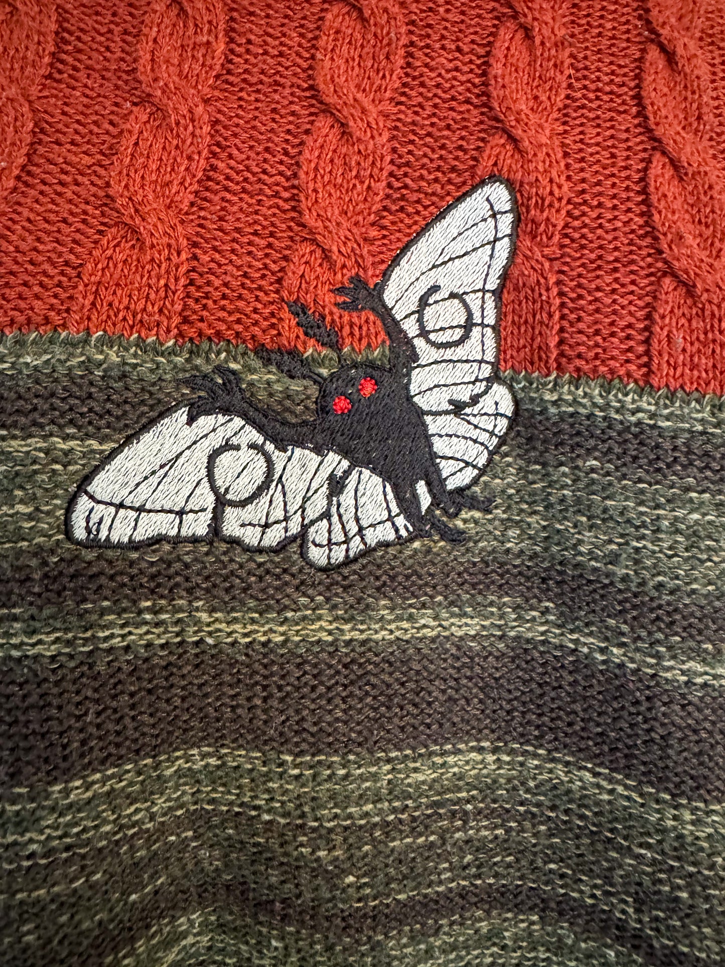 Mothman Funky Sweater 2XL