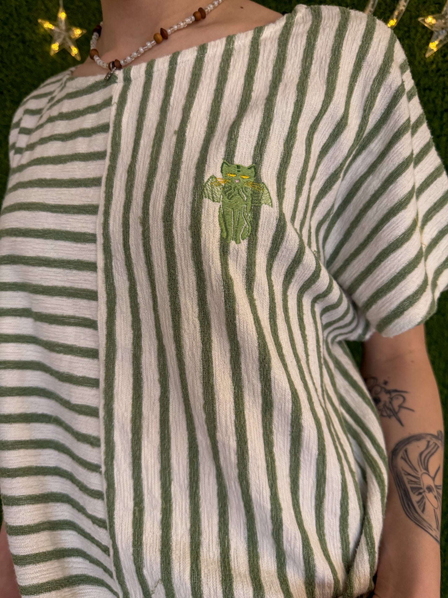 Cthulhu Cat Green Striped T-Shirt XL