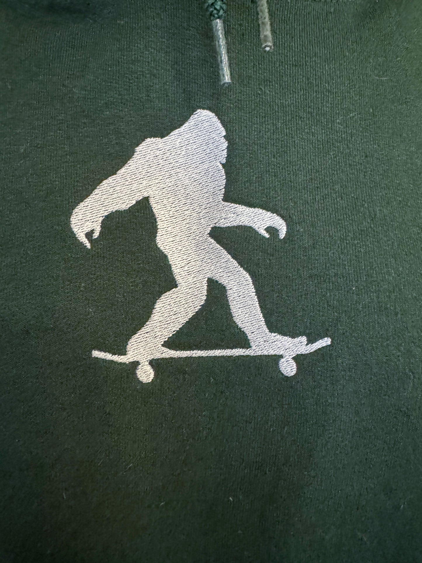 Skateboard Bigfoot Forest Green Hoodie S