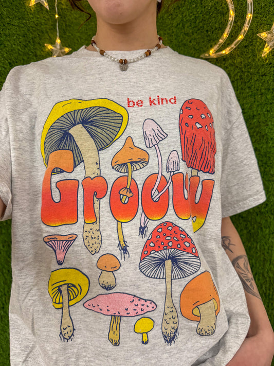 Be Kind Mushroom T-Shirt L