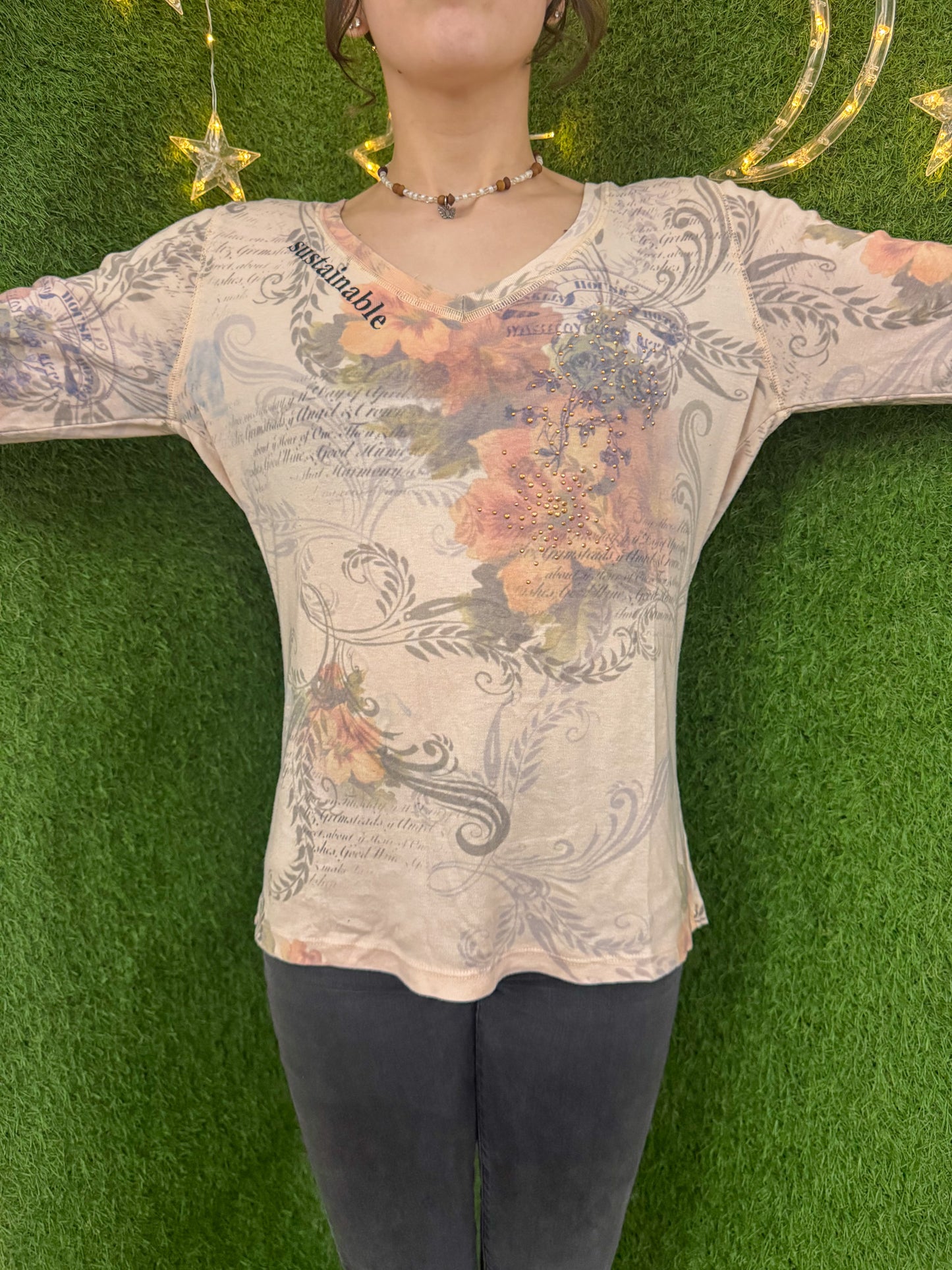 Sustainable Fitted V-Neck Long Sleeve XL