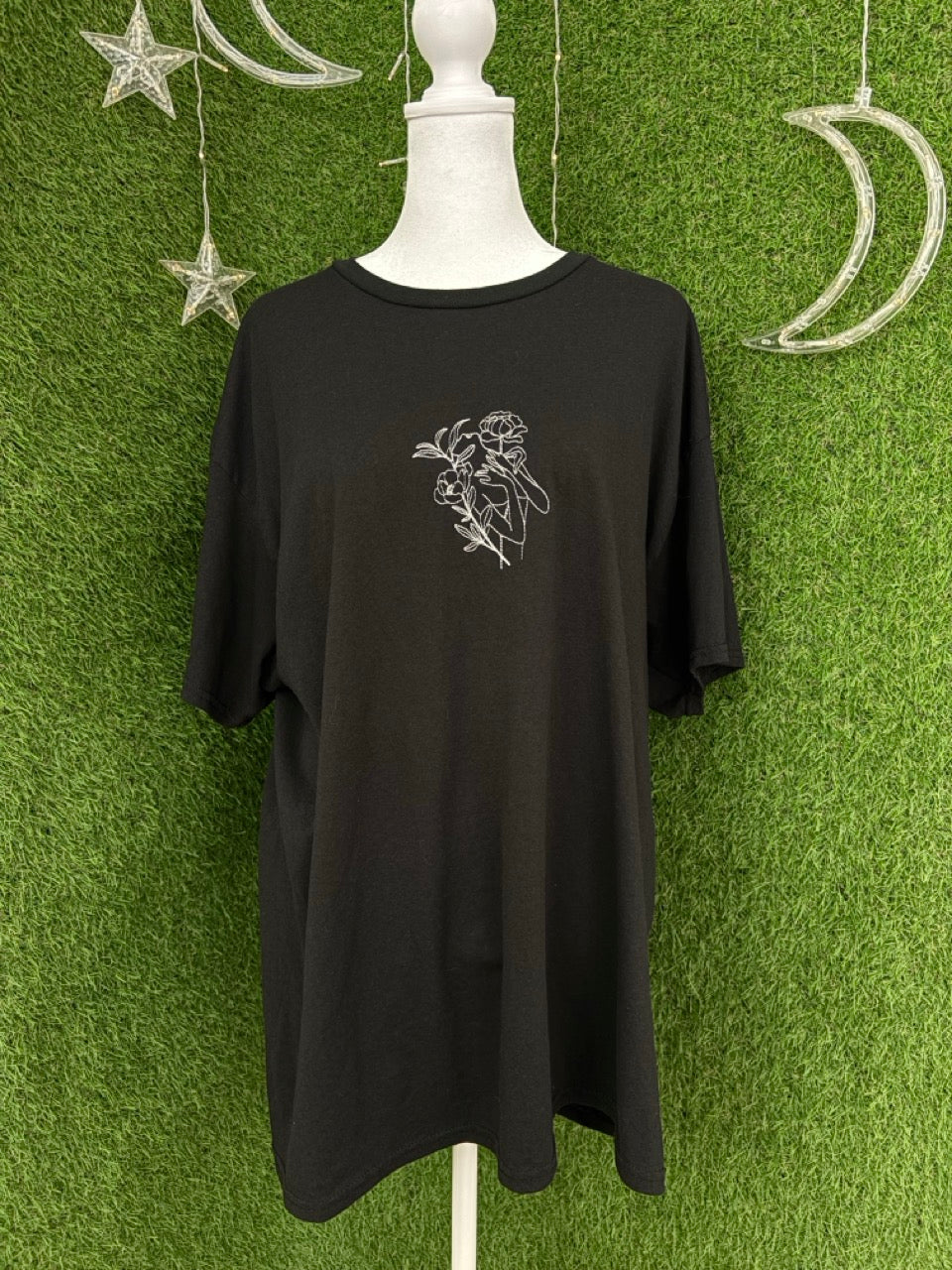 Floral Woman Black T-Shirt XL