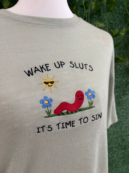 Silly Worm Light Green Tee XS