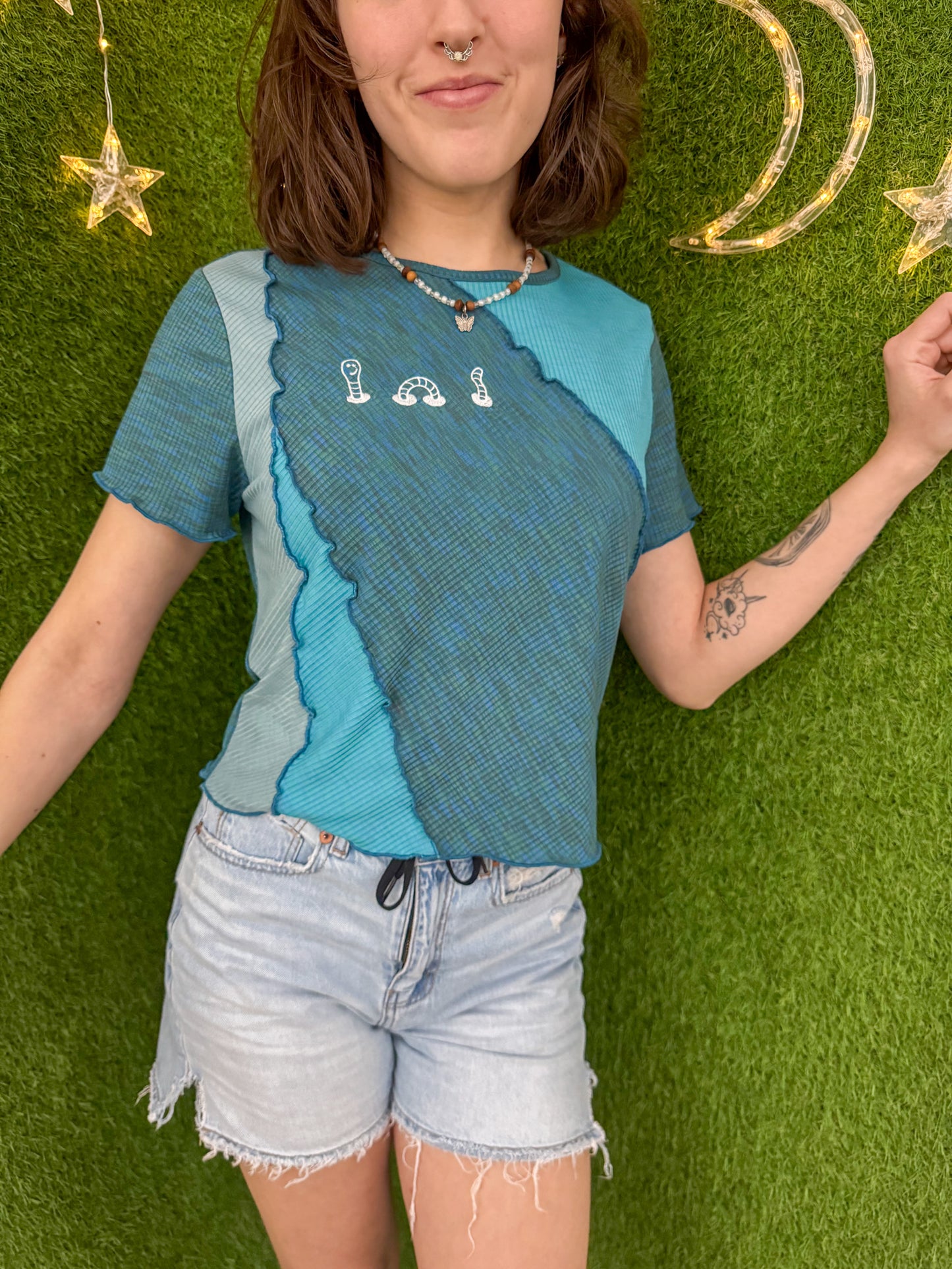 Patchwork Worm Blue Baby Tee L