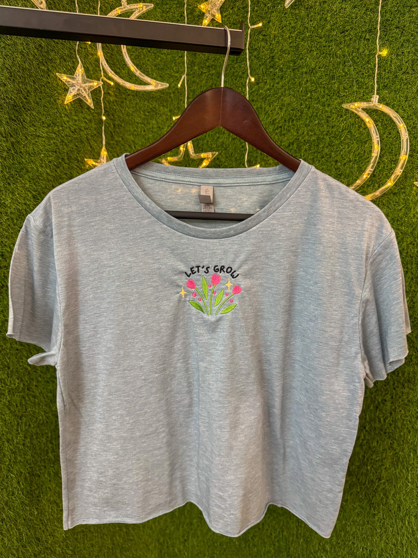 Let's Grow Blue Cropped T-shirts L