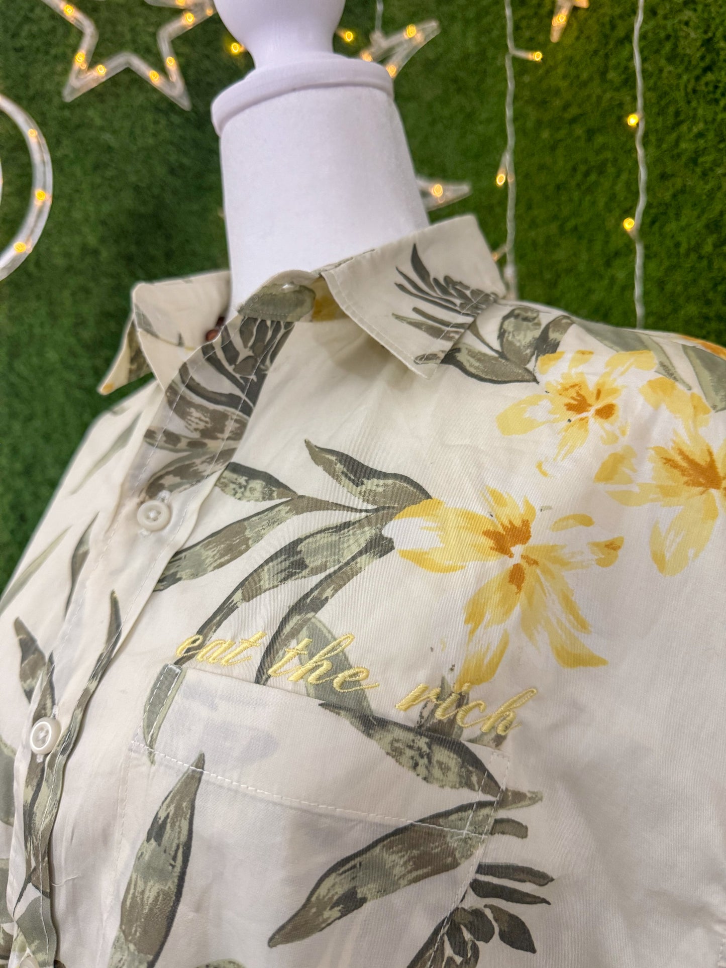 Eat The Rich Floral Button Up T-Shirt XS