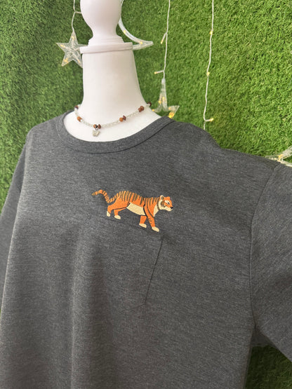 Tiger Grey Pocket Tee 3XL